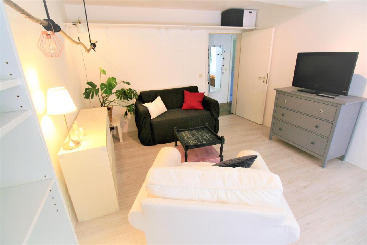 Zentrale Ferienwohnung „Treibholz“ Im Sonnenblumenhaus Flensburg Zewnętrze zdjęcie